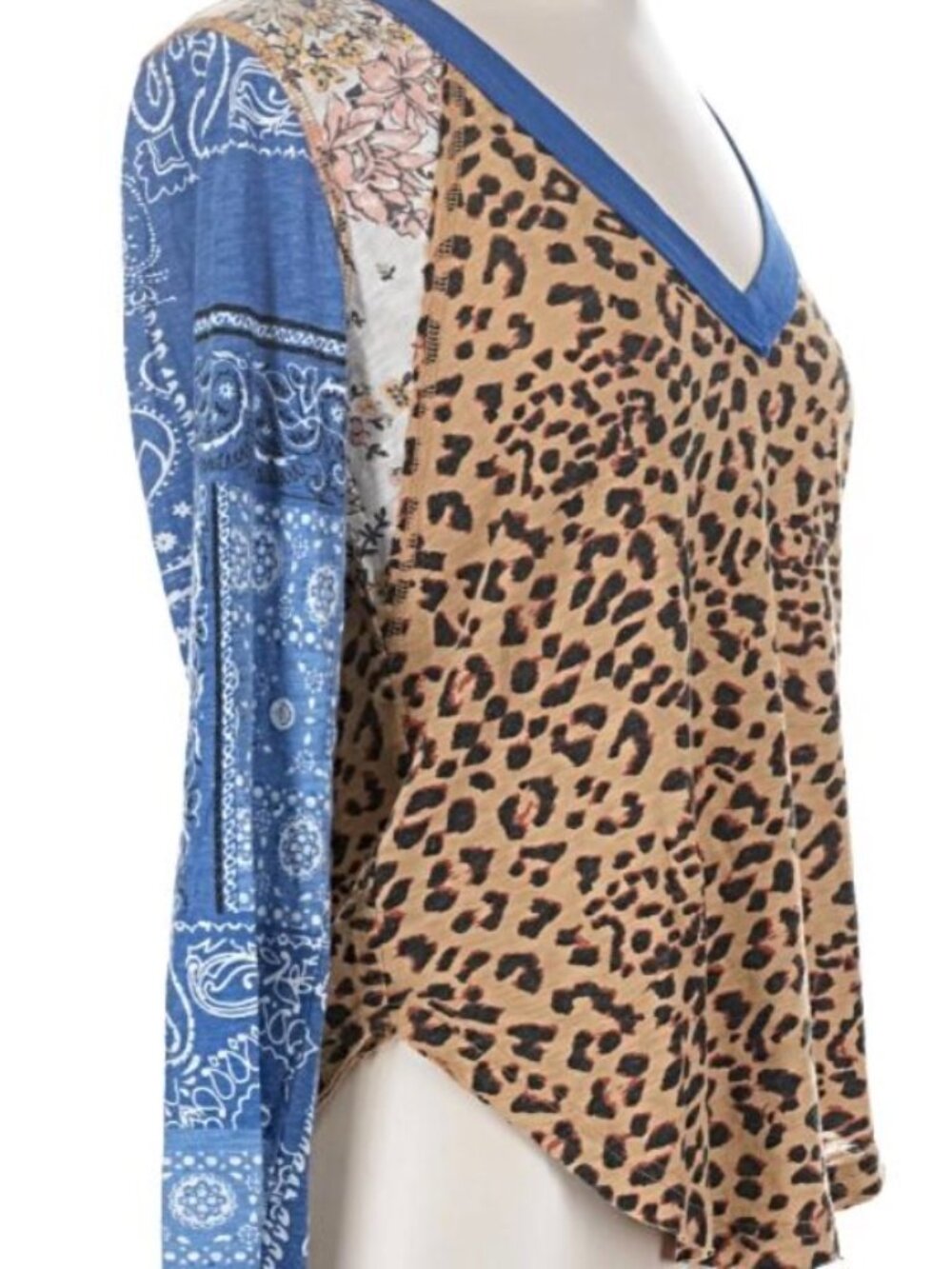 Free People We The Free Friday Night Mixed Print Long Sleeve Top Boho Cozy XS - Picture 12 of 13